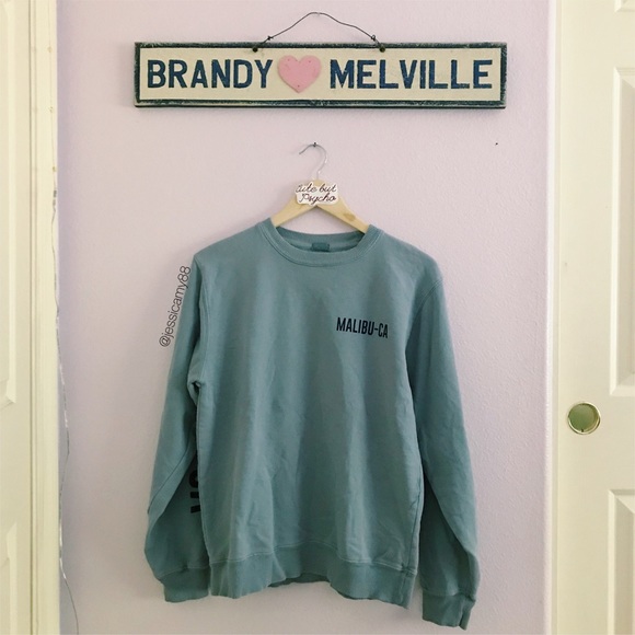 Brandy Melville Sweaters - Brandy Melville Malibu Sweatshirt